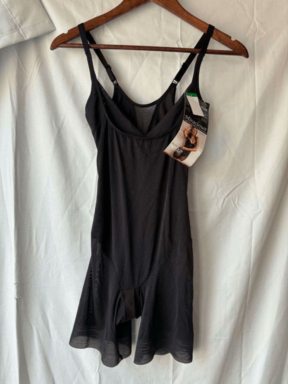 Miraclesuit Black Singlette Extra Firm Control Shapewear Womens Size Large
